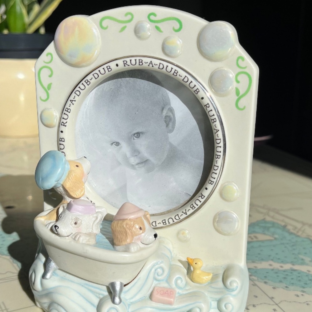 Vintage Hallmark Rub-A-Dub-Dub Three Pups in a Tub Baby Frame - Picture 2 of 6